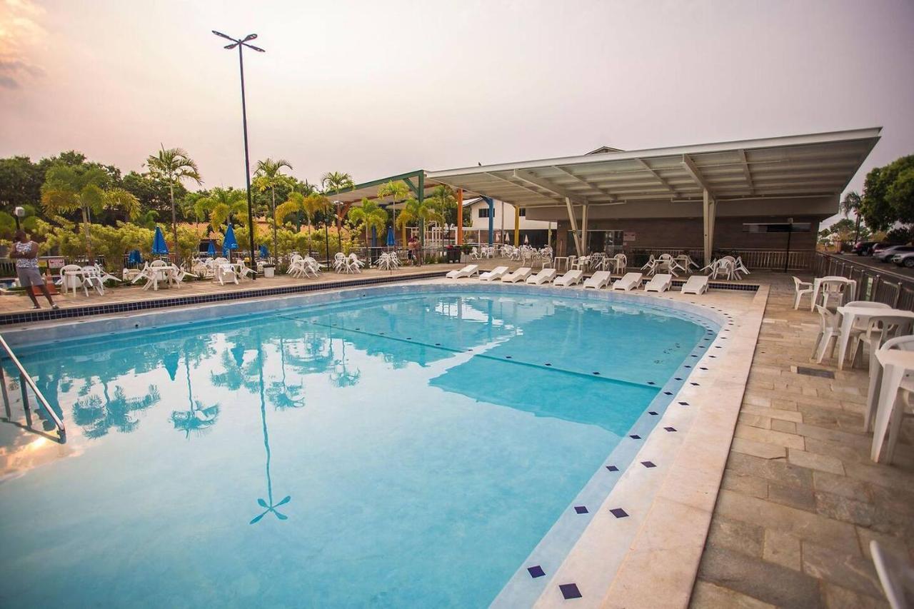Hotel Diroma Fiori - Parque Aquatico E Muitas Piscinas Caldas Novas Kültér fotó